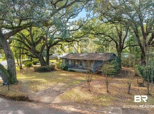 907 Dauphine Cir, Daphne, AL 36526