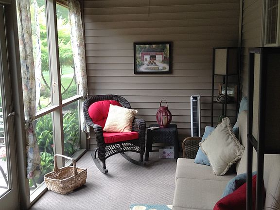 Screened porch