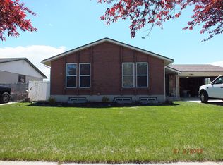 2361 W Ledgewood Dr, Taylorsville, UT 84129