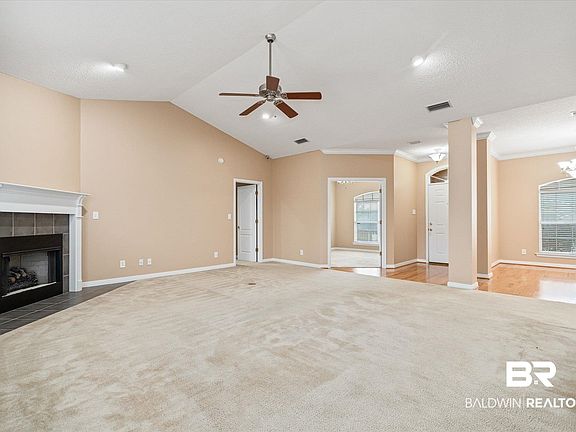 2nd image of 7333 Glenmoor Ct