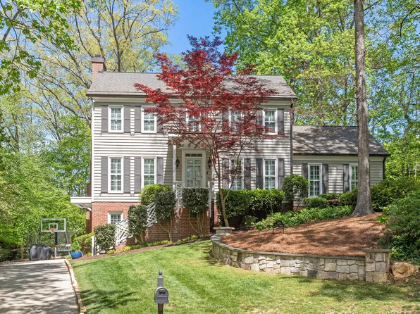 724 Staley Ct, Raleigh, NC 27609