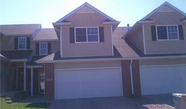1st image of 8105 Oshel Ave