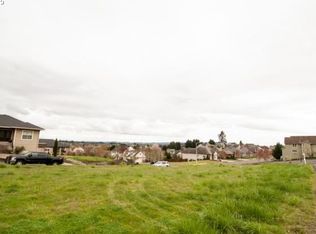 2585 NW Horizon Dr, McMinnville, OR