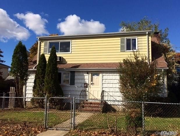 1st image of 8 Nostrand Avenue