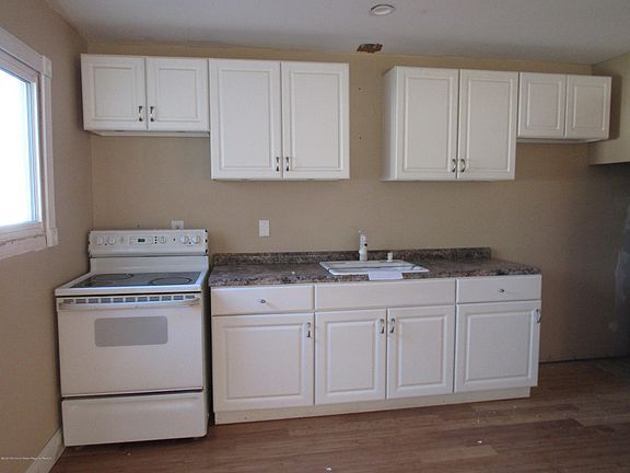 5th image of 4 Sahara Ct