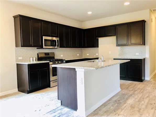2925 Bridekirk Dr, Round Rock, TX 78664