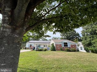 8608 Portsmouth Dr, Laurel, MD 20708