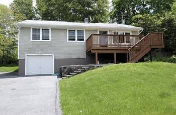 1st image of 15 Sand Dr
