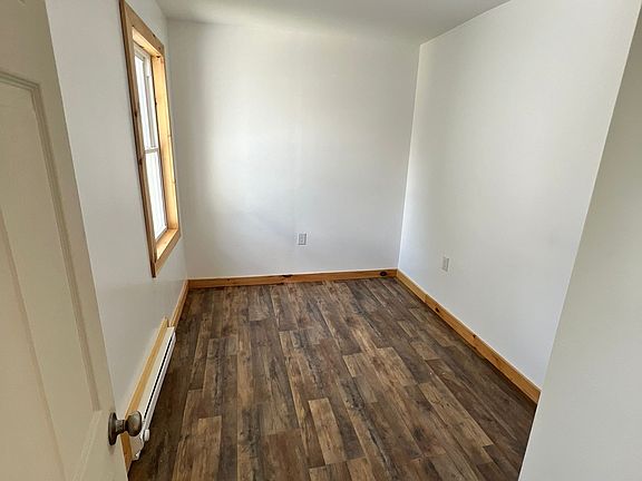2nd image of 706 Penn St #2