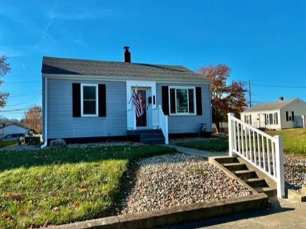 2829 Ohio Ave, Connersville, IN 47331
