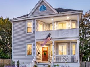 30 Atlantic St, Newport, RI 02840