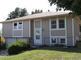 11412 Monroe Ave, Kansas City, MO 64137