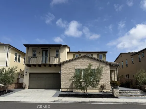 5201 Goldenrod Cir, Huntington Beach, CA 92649