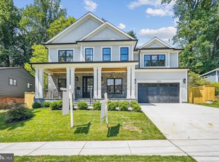 6508 Callander Dr, Bethesda, MD 20817