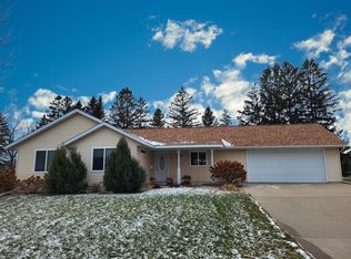 2614 Peachtree Cir, Marshfield, WI 54449