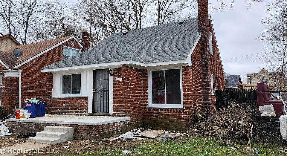 1st image of 14887 Mendota St