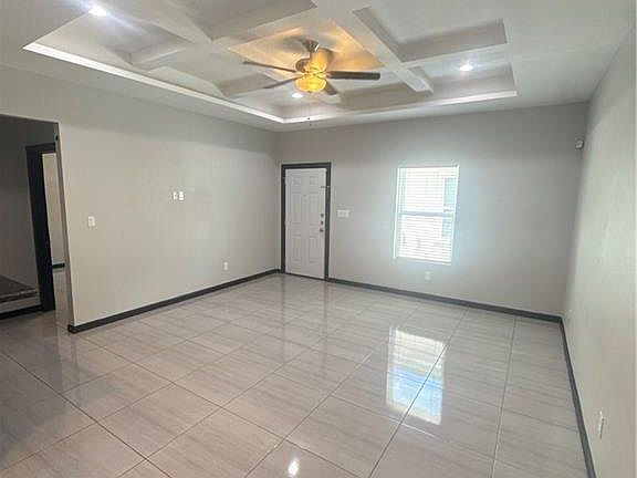 2nd image of 809 E La Cantera Ave #4