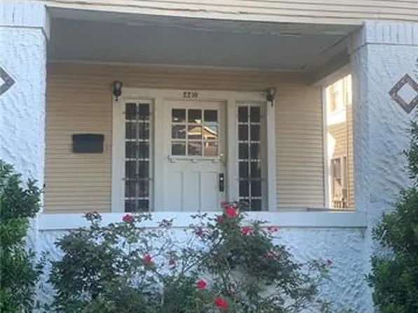 2210 Pine St, New Orleans, LA 70118