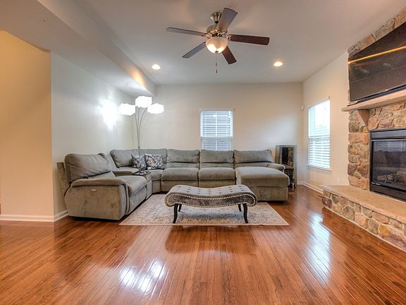 2nd image of 3024 Hunton Cottage Ln