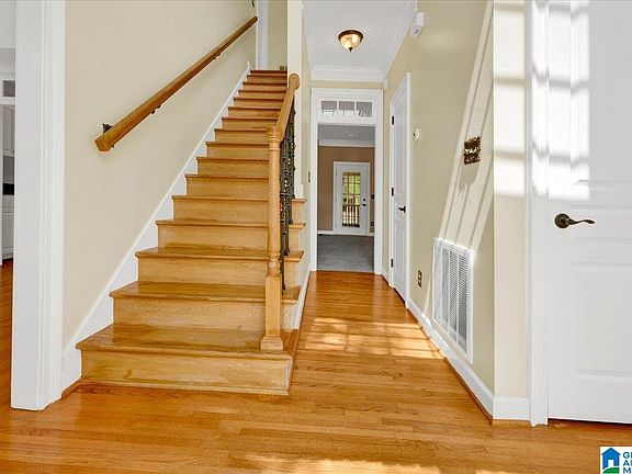 4th image of 5856 Whitewood Cir