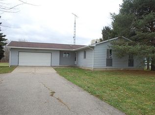 8580 Lytle Rd, Corunna, MI 48817