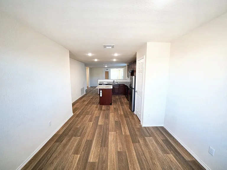 815 Retama Pass — Photo 18
