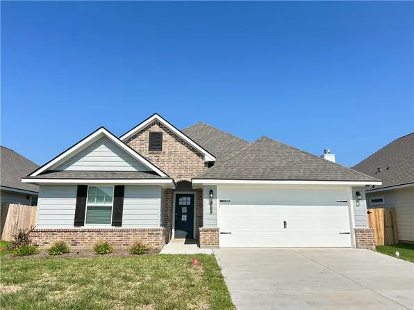 1935 Pinemont View Dr, Bryan, TX 77807