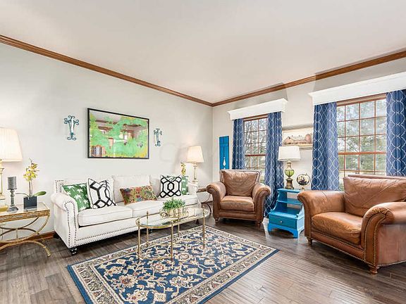 4th image of 2447 Belair Ct