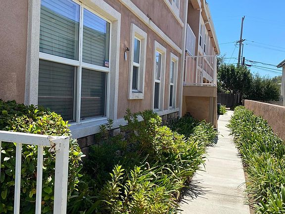 2nd image of 826 Padilla St #B