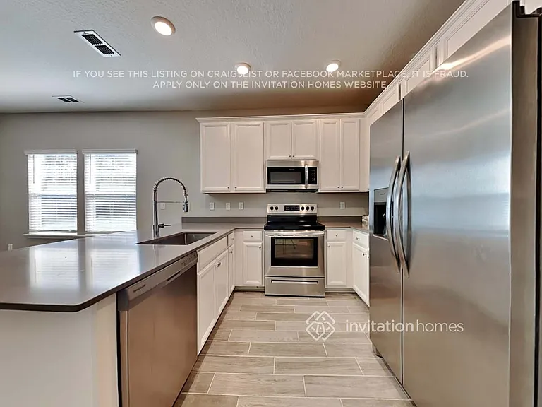 1321 Coastal Meadow Trl — Photo 7