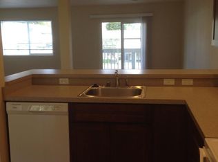 77 Haven Rd APT D, Bremerton, WA 98312