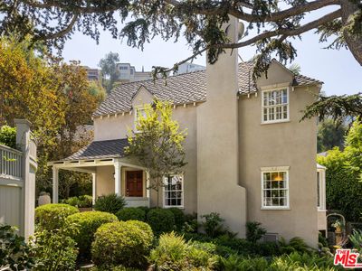 1612 Sunset Plaza Dr, Los Angeles, CA, 90069