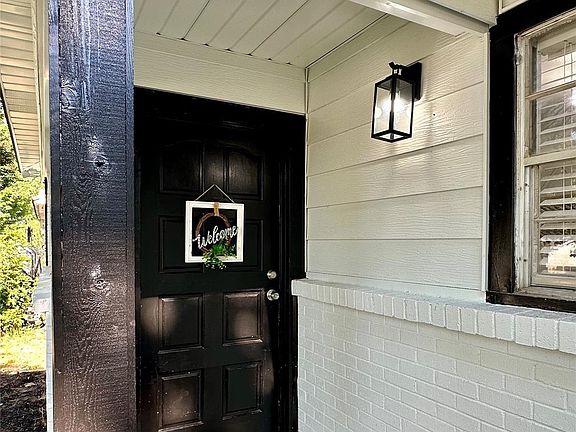 3rd image of 4188 E Tucker Blvd