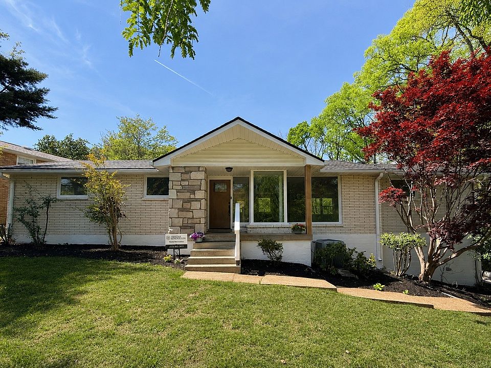 1st image of 136 Roberta Dr