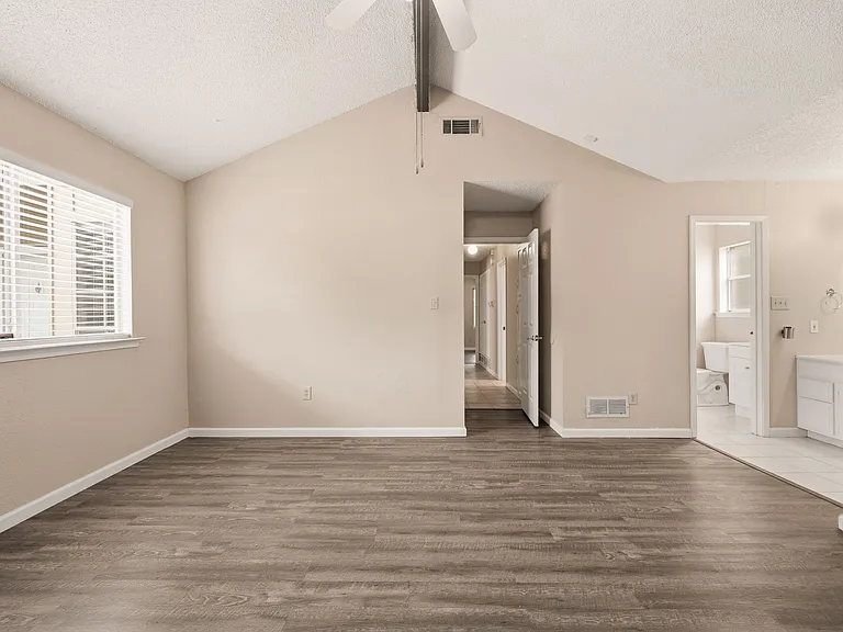 328 Anita Ave — Photo 15