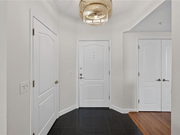 3rd image of 3475 Oak Valley Rd NE APT 2150