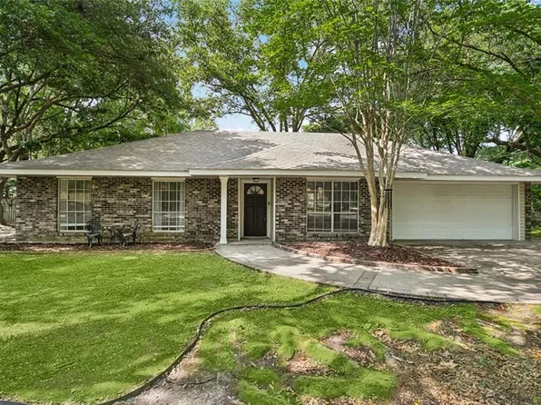 8 Karen Dr, Covington, LA 70433