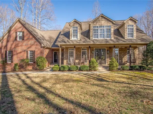 (undisclosed Address), Summerfield, NC 27358