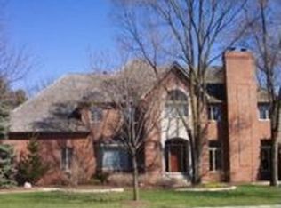 6221 Cove Creek Ct, Burr Ridge, IL 60527