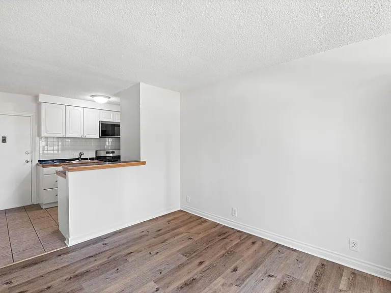 6871 Franklin Ave - Hollywood Cozmo — Photo 31