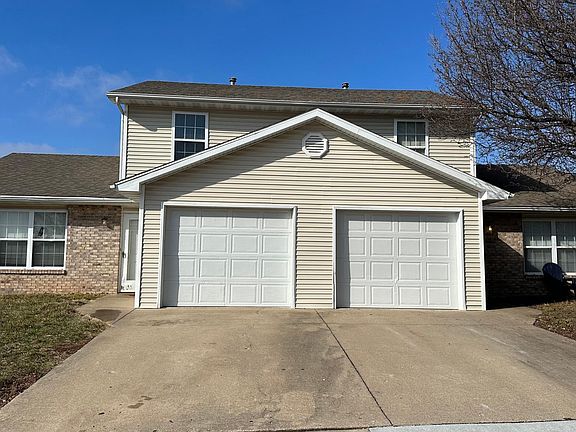 3rd image of 3511 Marquis Ct