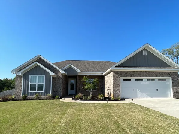 112 Allisha Ct, Enterprise, AL 36330