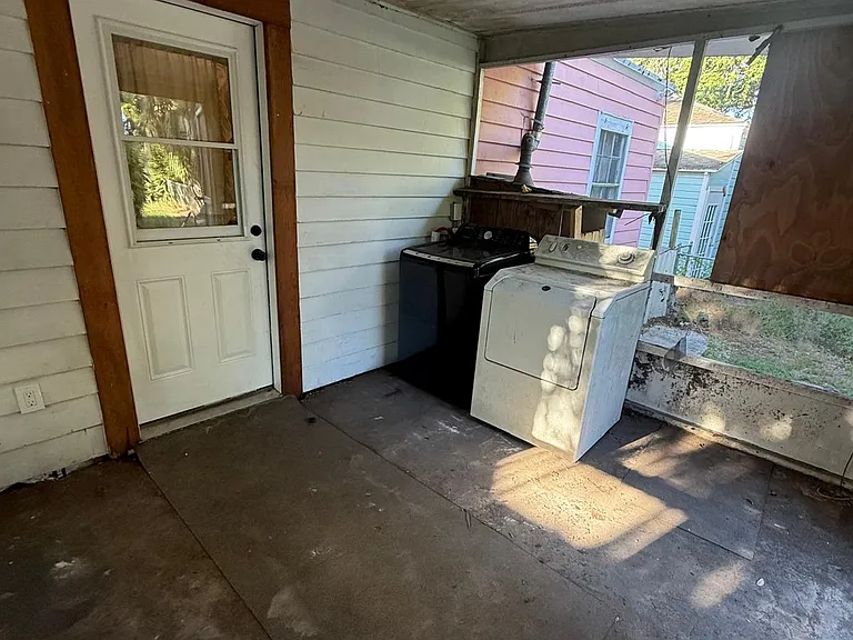 905 Citrus Ave — Photo 7