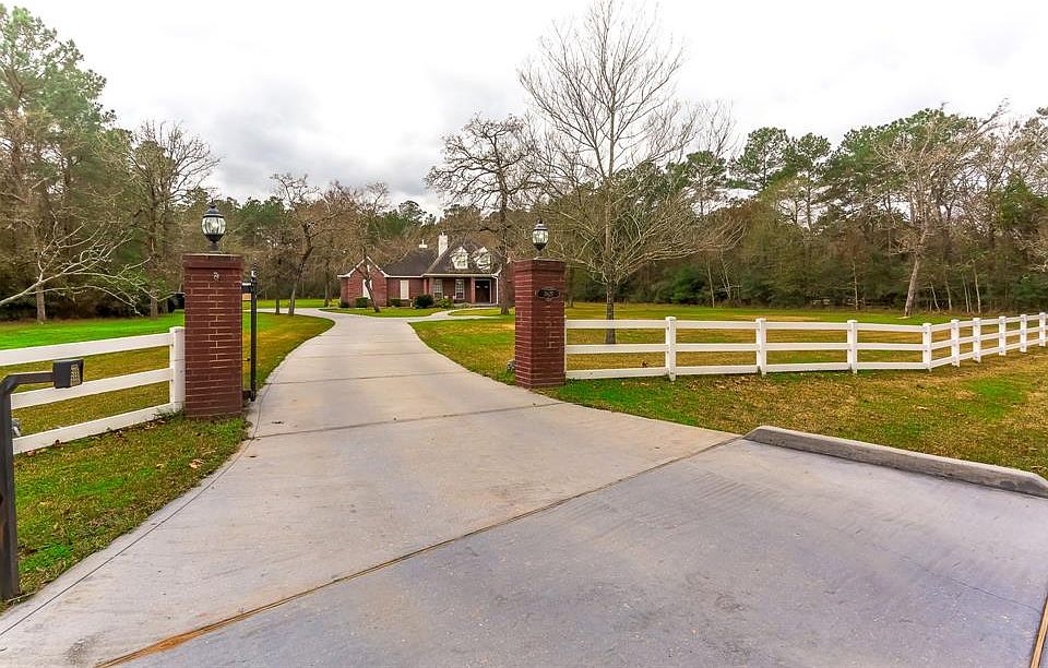 1st image of 19627 Indigo Lake Dr
