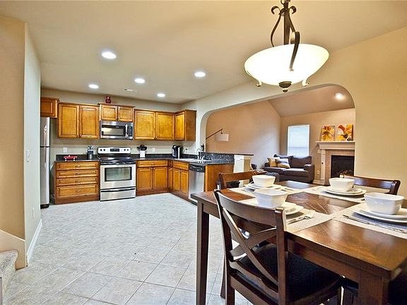 3rd image of 2408 S 15th Pl