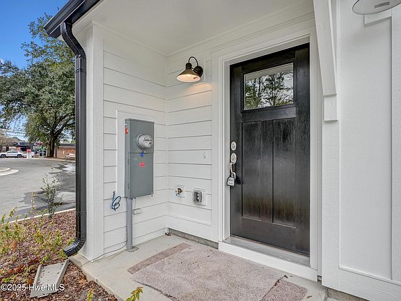 4th image of 241 Townhome Lane #241