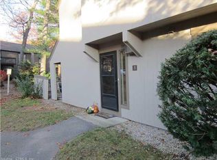 1 Chestnut Dr UNIT 164A, Avon, CT 06001