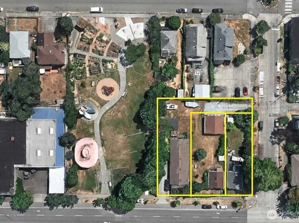 6438 Corson Avenue S, Seattle, WA 98108