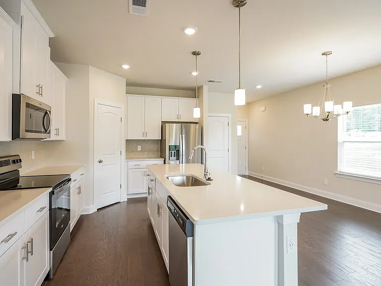 1701 Tahoma Dr — Photo 7