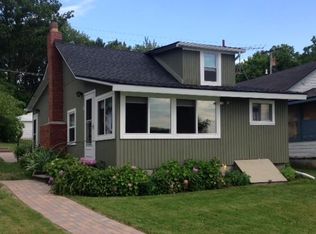 7305 Webbs Shore Dr, Gregory, MI 48137